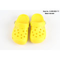 2020 New Platform Beach Light Weight Cartoon Kid Sandals Clogs for Children